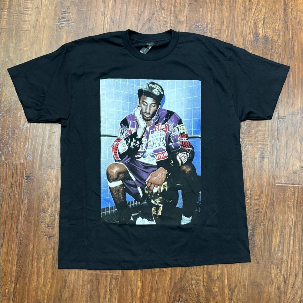 Men’s Kobe Bryant XL (oversized) Black  Graphic Tee #4019
